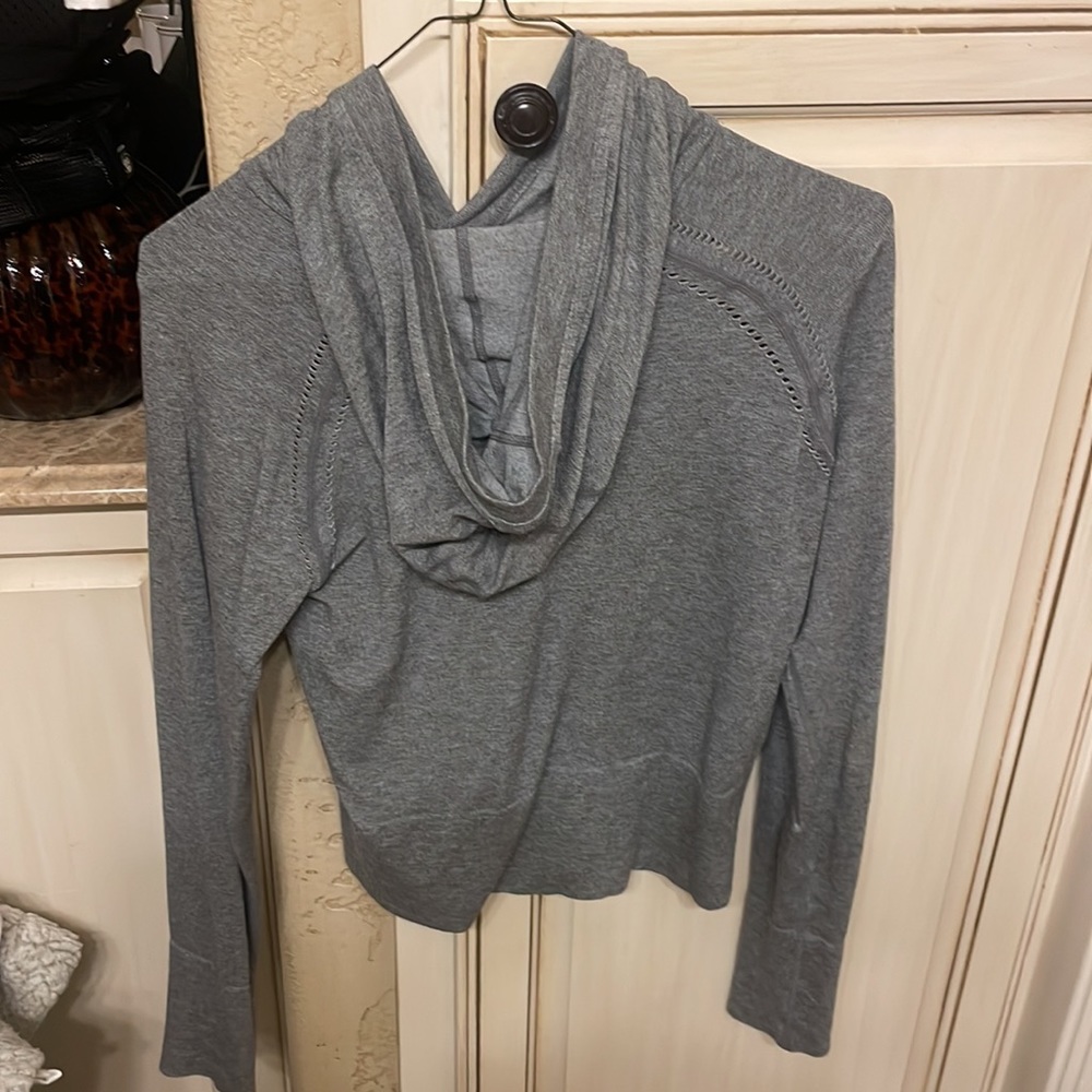 Fabletics Pullover Xs - image 2